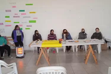 3596