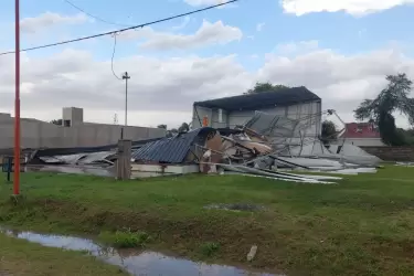 La Playosa ! Tormenta y fuertes vientos causaron graves da�os 10-11-24