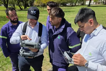 Dron Coop Caroya y JM