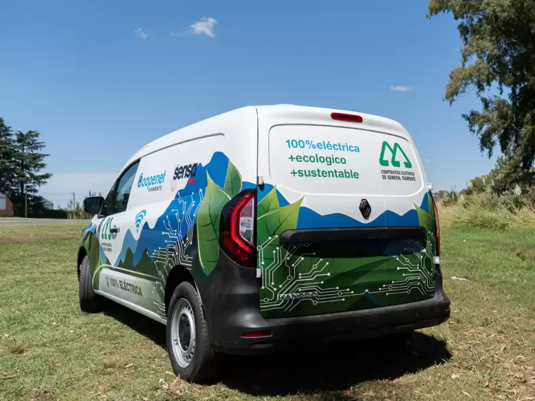 auto el�ctrico _ Coop Viamonte Los Toldos