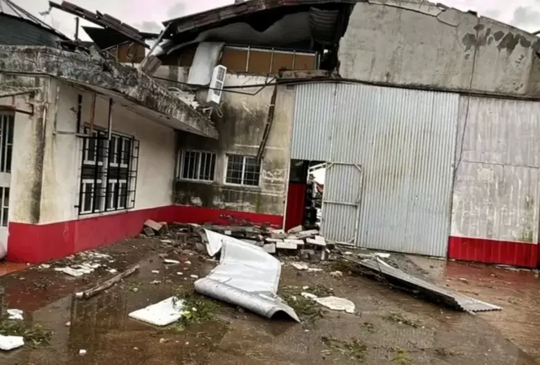 Bombal _ tornado