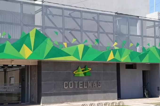 COTELMAS_fachada